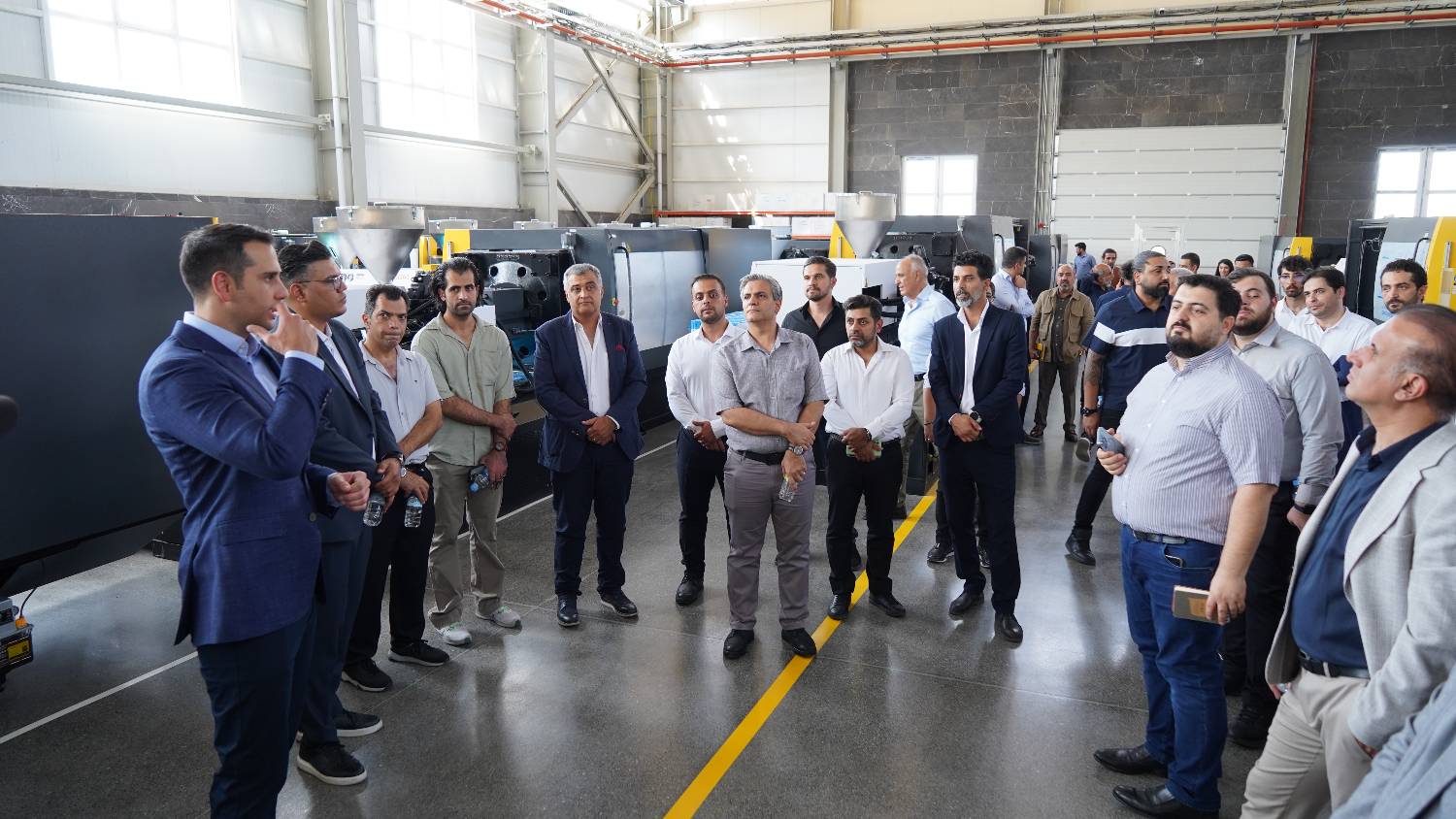 نمایندگان گروه صنعتی پولاد مهمان کارخانه پرند شدند؛ یک روز برای گفت‌وگو، بازدید و تبادل تجربه